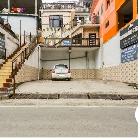 Tirthan Crest Homestay Banjar ภายนอก รูปภาพ