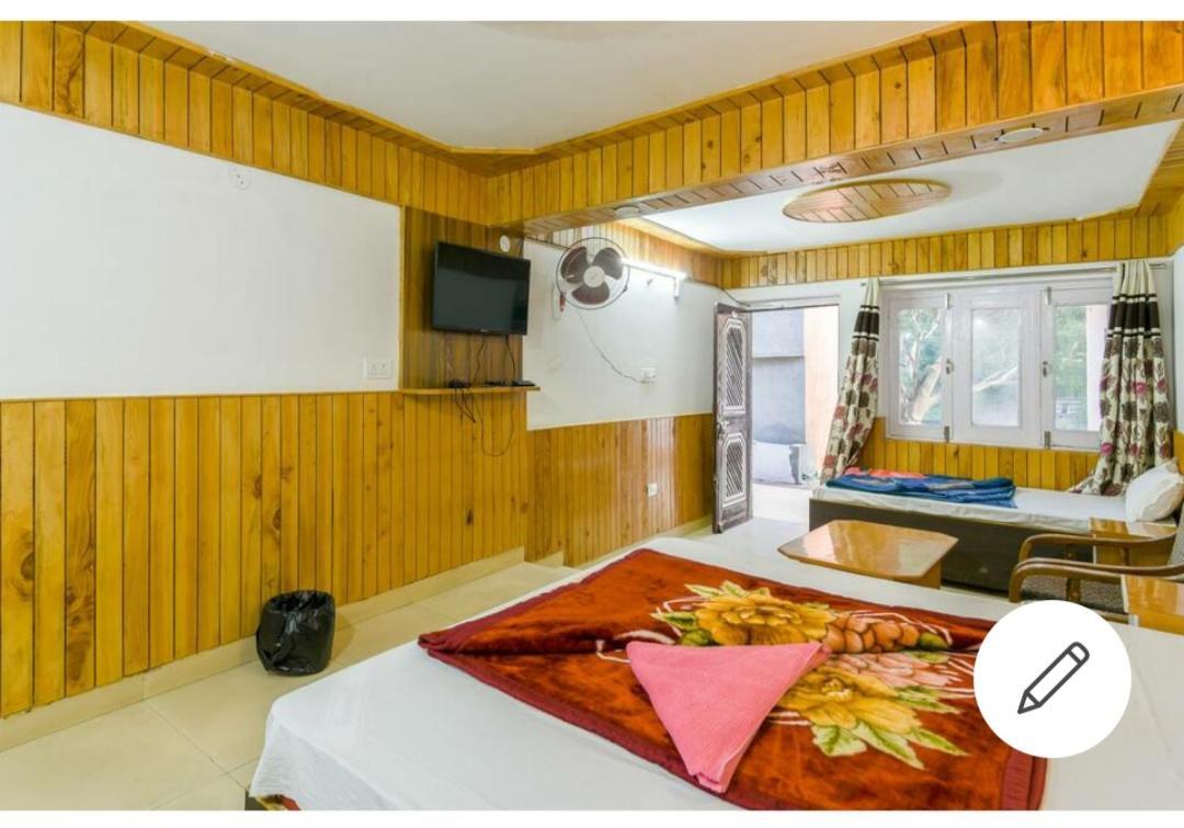 Tirthan Crest Homestay Banjar ห้อง รูปภาพ