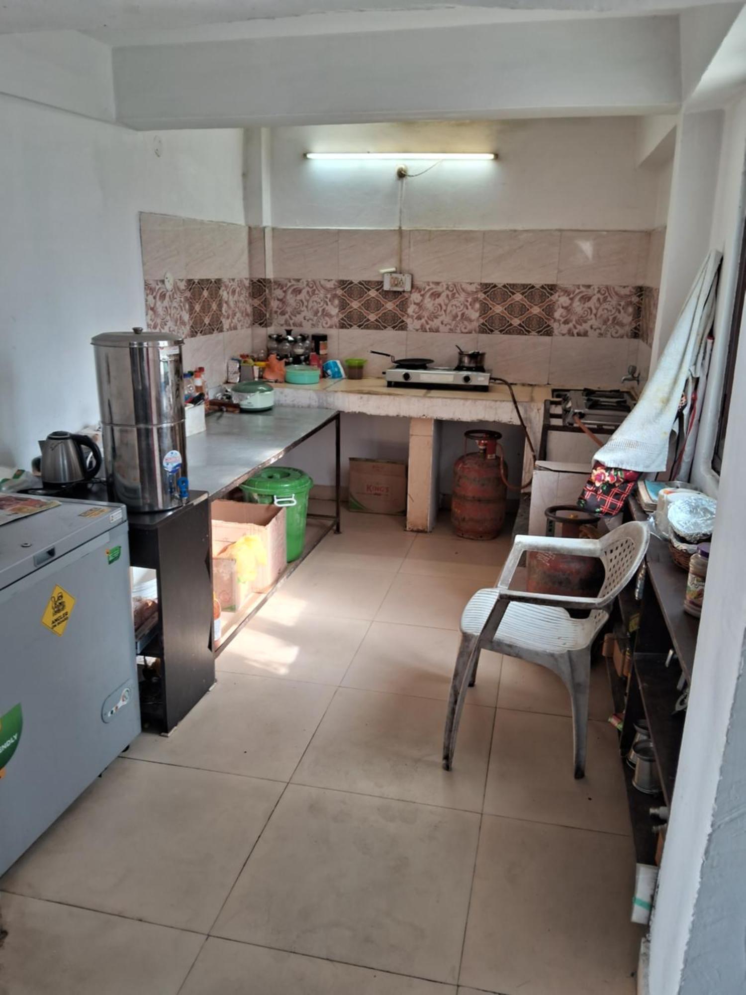 Tirthan Crest Homestay Banjar ภายนอก รูปภาพ